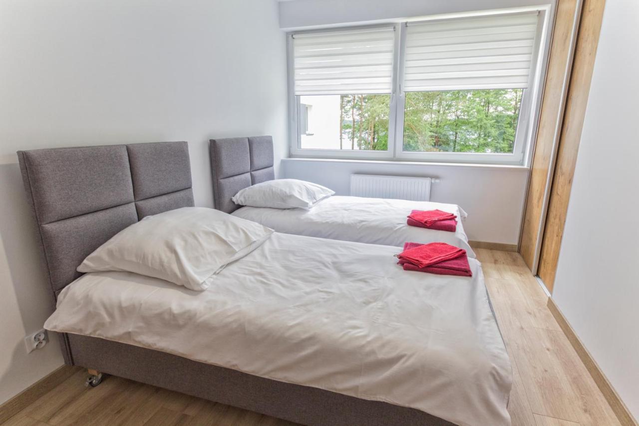 Apartament Przy Jeziorze Nr 2 オルシュティン エクステリア 写真